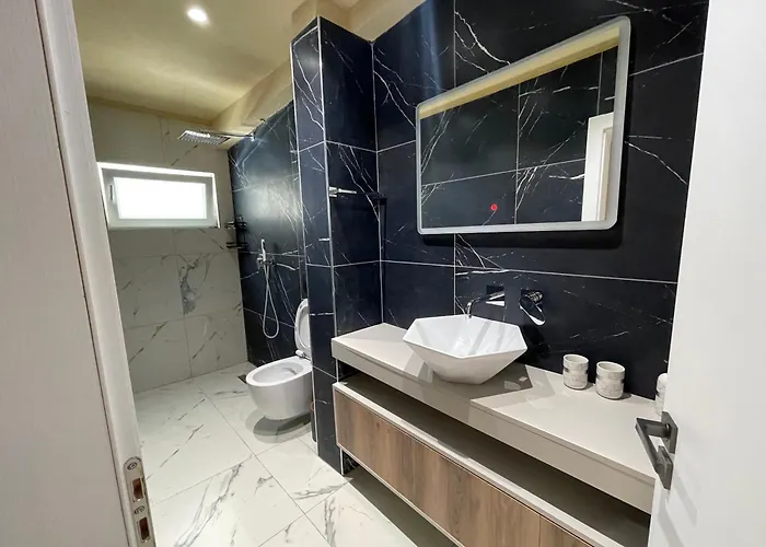 Cozy Apartment Tirana