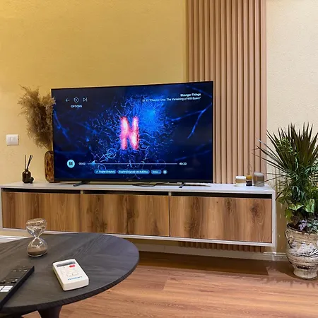 Cozy * Tirana